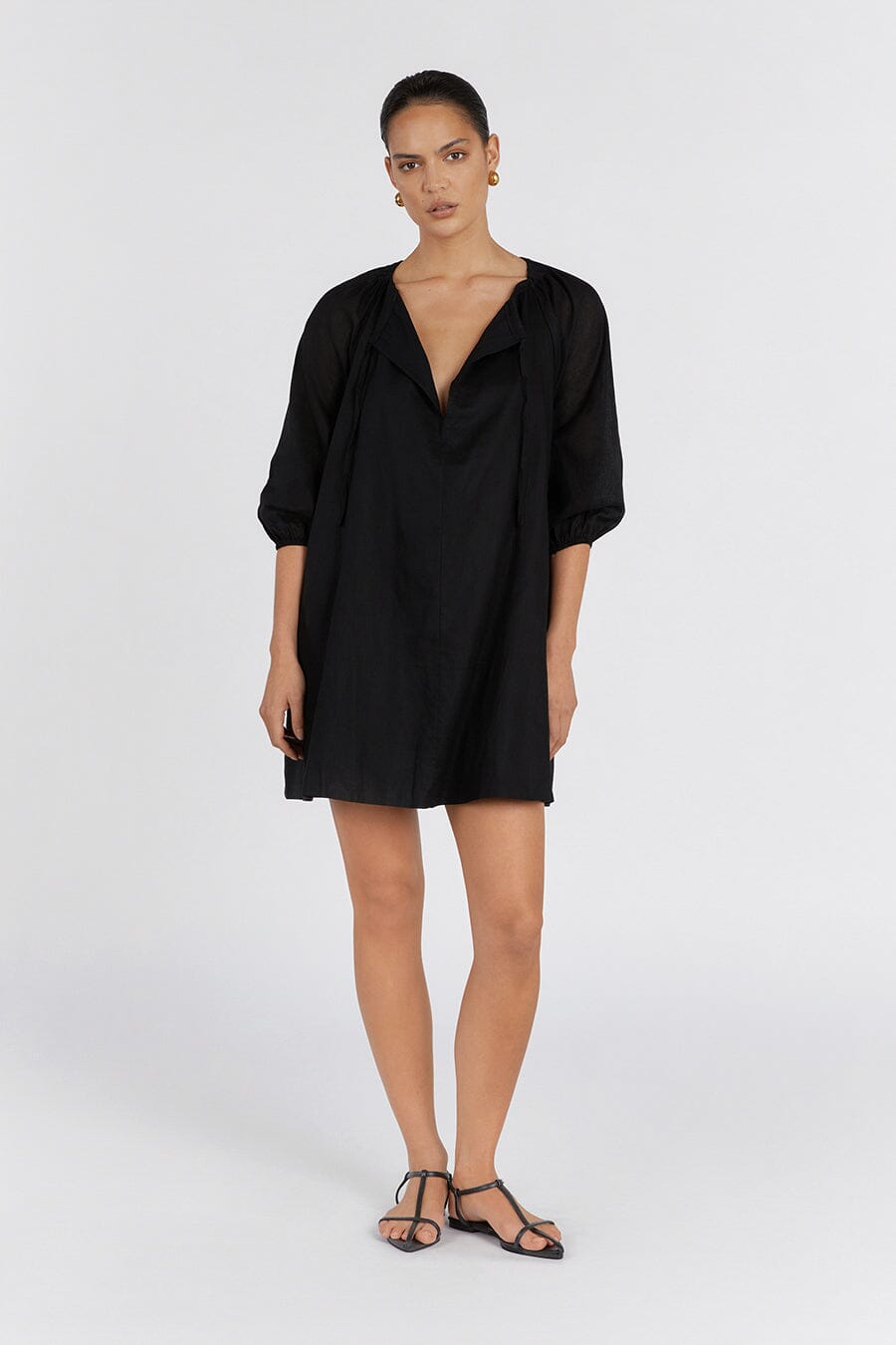NADIA BLACK LINEN SMOCK DRESS Clothing DISSH Boutiques 12 BLACK