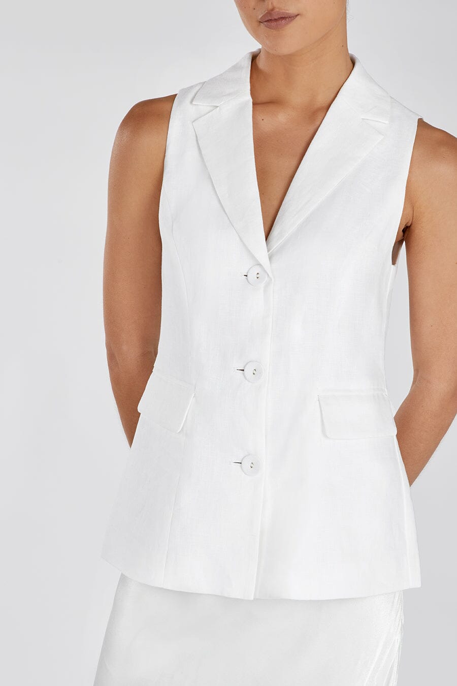 KRISTIN WHITE LINEN LONGLINE VEST