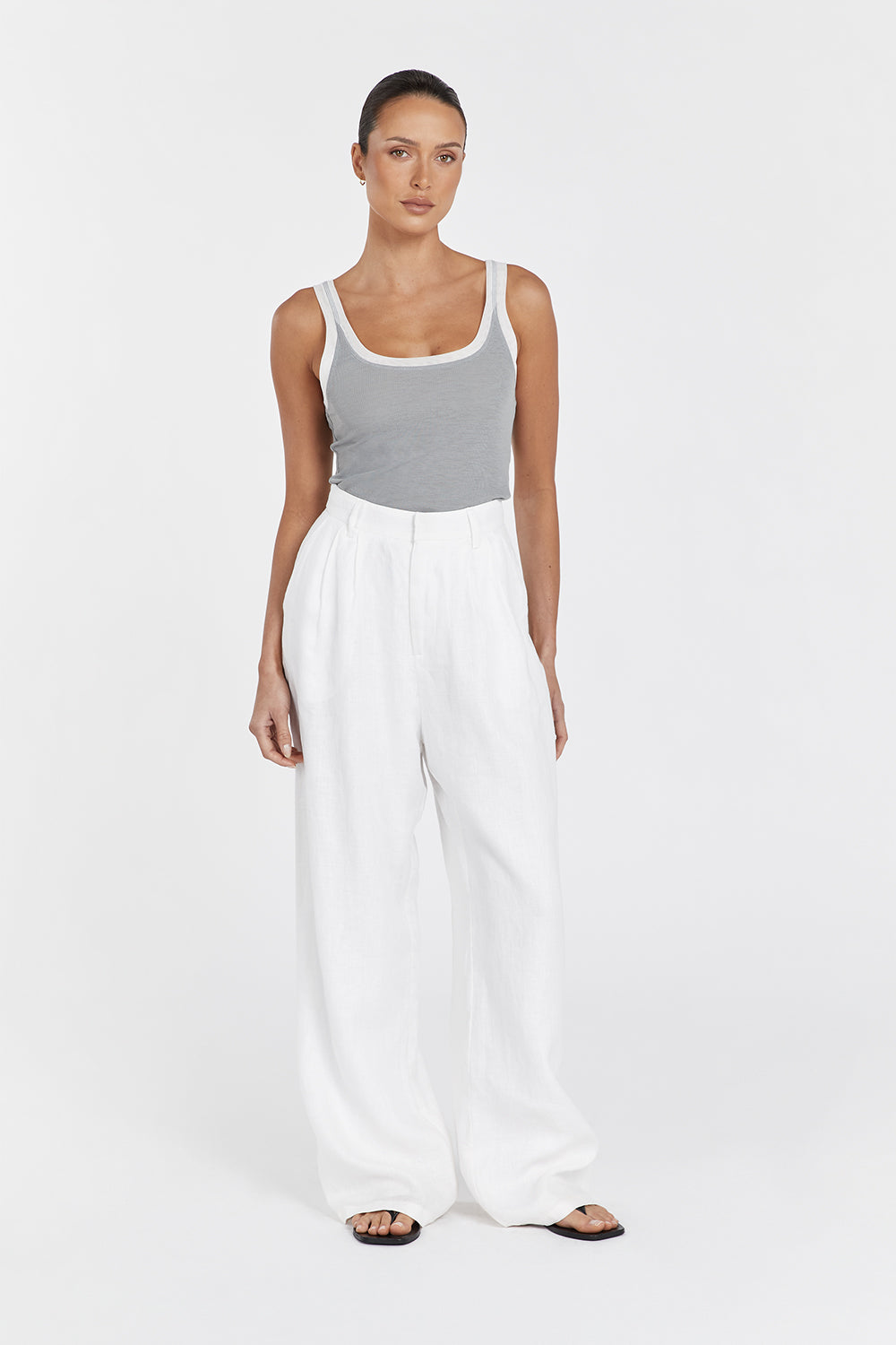 LINA DOVE CONTRAST SCOOP TANK