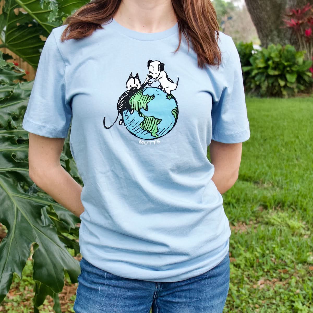 'MUTTS Saving the World' Tee