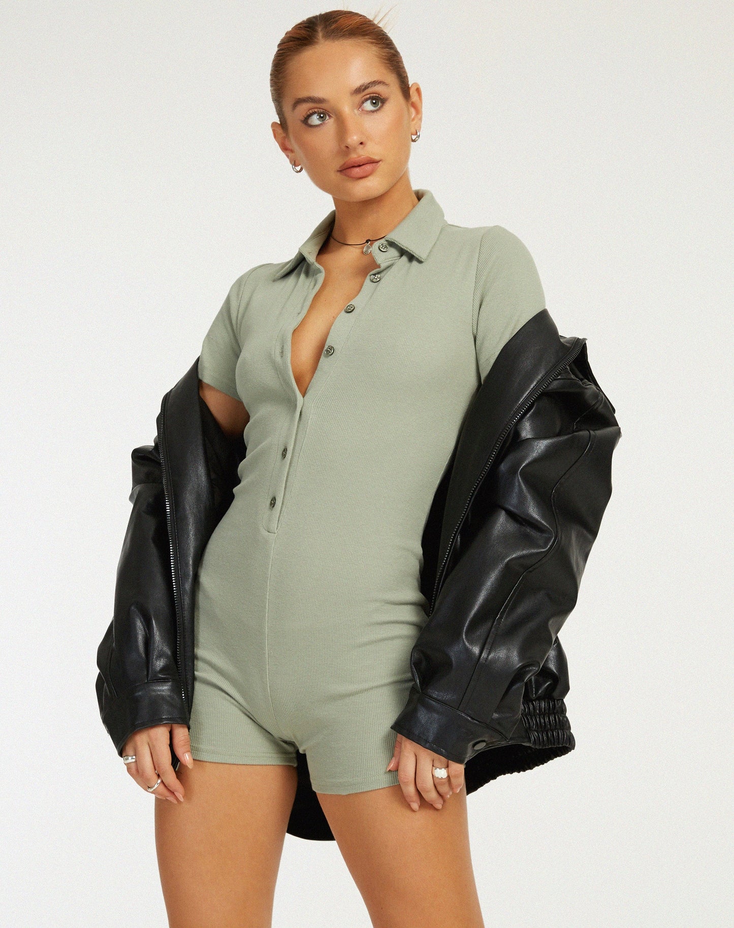 Waren Playsuit in Olive