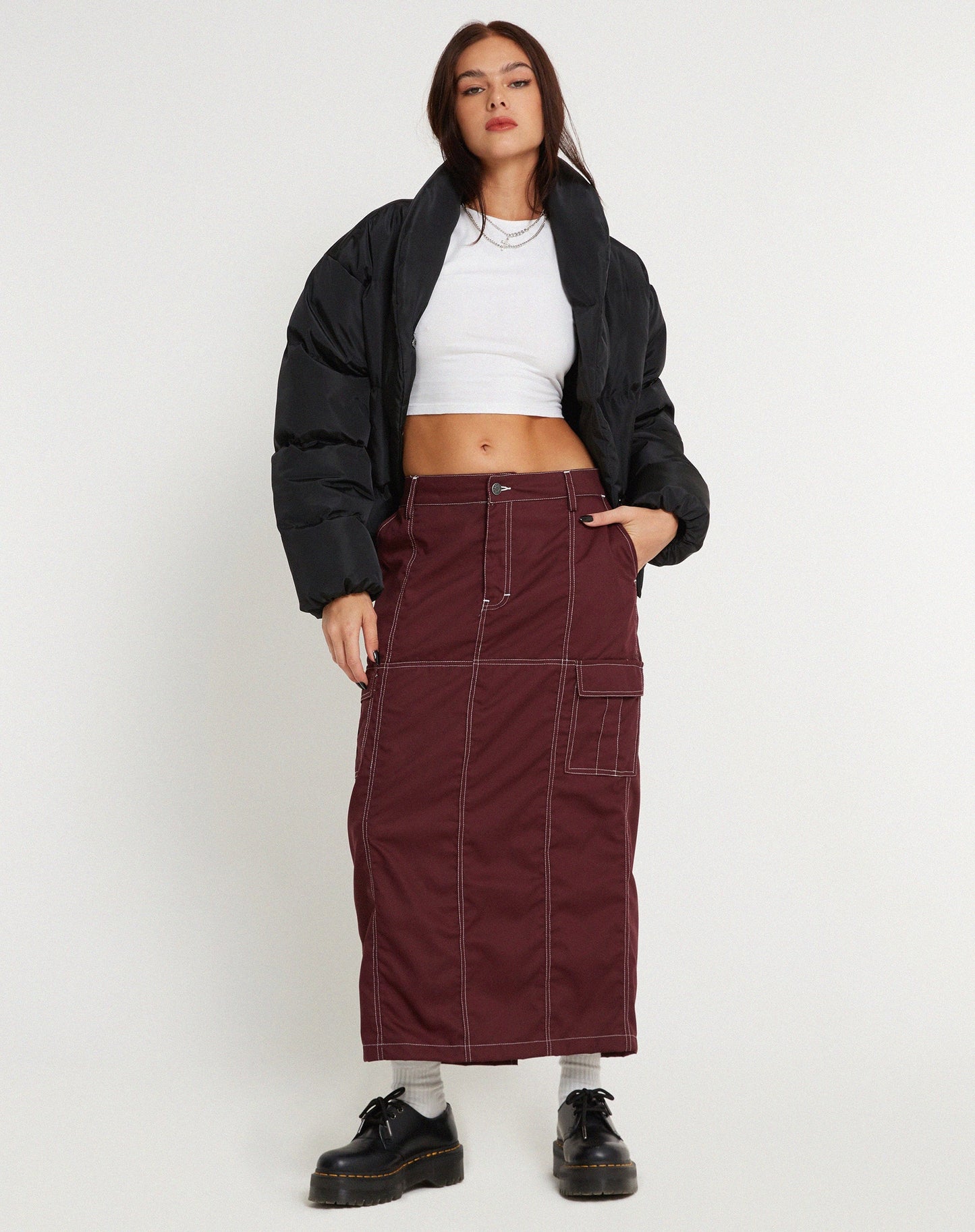 Widya Cargo Midi Skirt in Cotton Drill Redwood with White Top Stitch